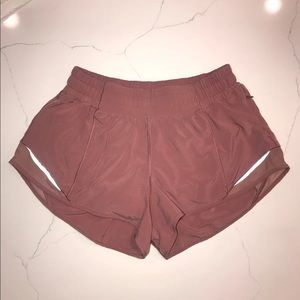 Lululemon | hotty hot short